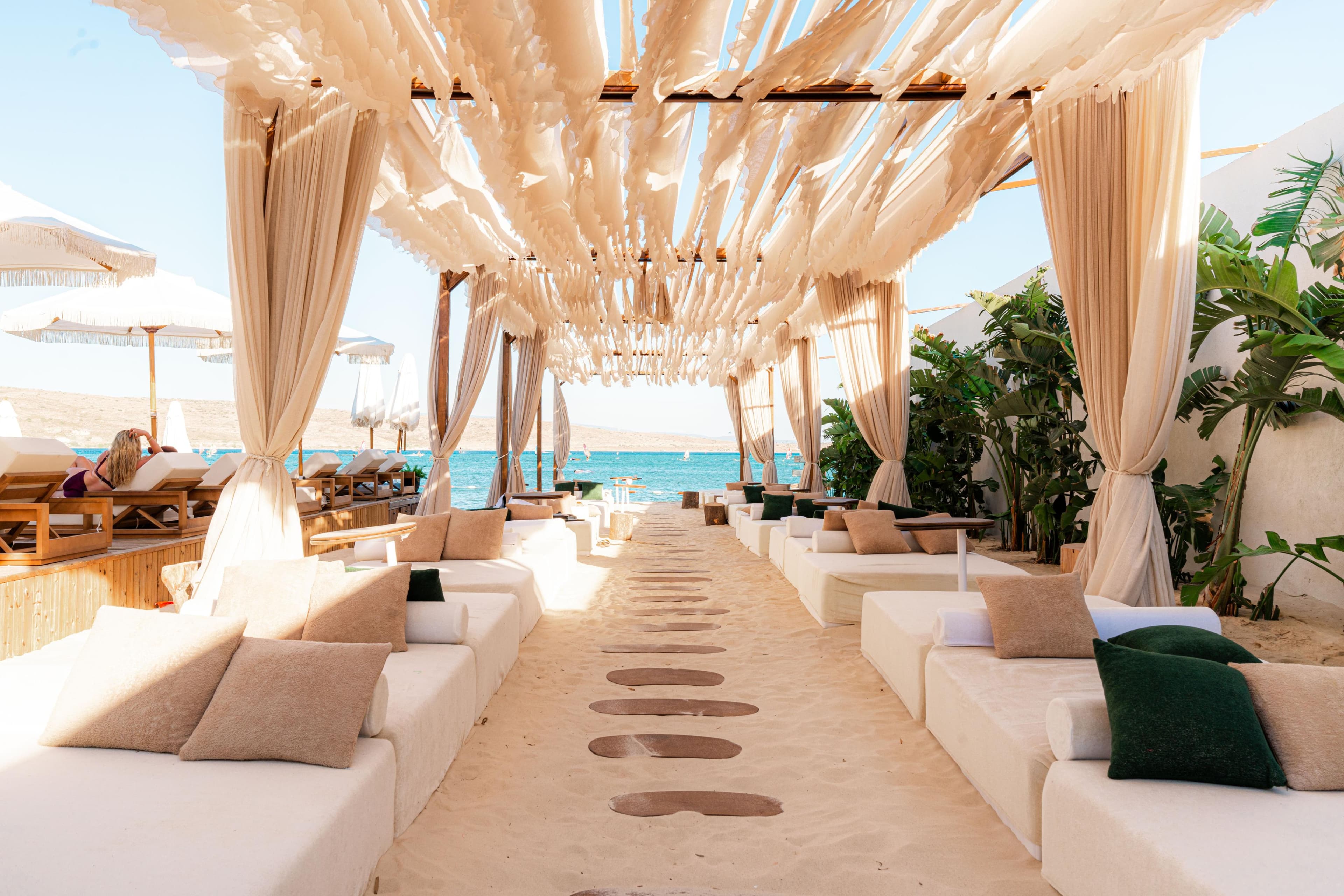 FAYN 99 BEACH & MORE